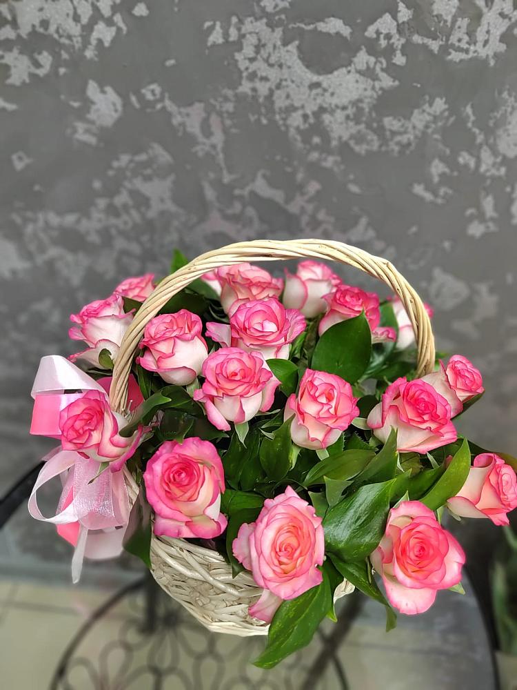 Цветочная композиция из Розы в корзине в Городце