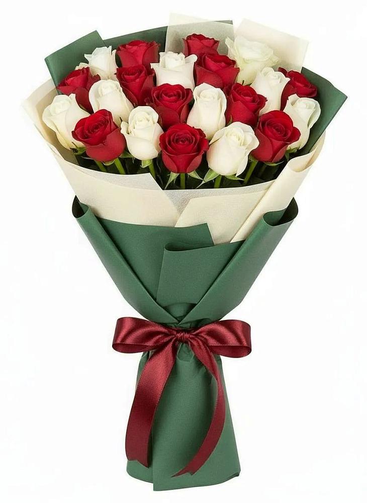Букет Микс из красных и белых роз в Городце