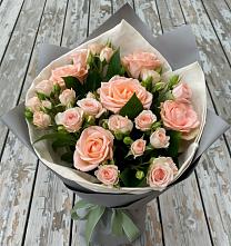 Букет цветов из:  Розы в Городце